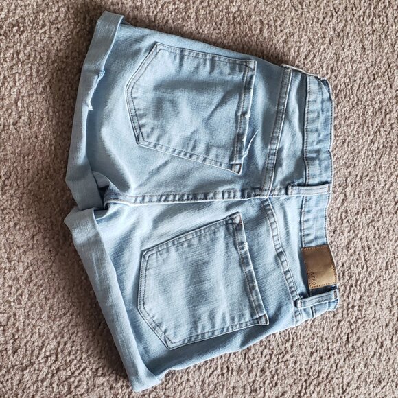 Aeropostale High Rise Curvy Jean Shorts - Picture 2 of 4